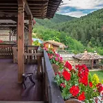 Guest house Leshtenski Rai