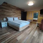 Guest house Leshtenski Rai