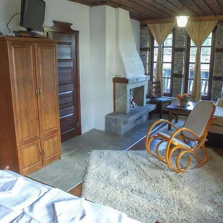 Leshtenski Rai Maison d'hôtes 4*