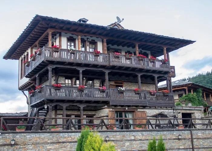 Leshtenski Rai Gasthof Leshten